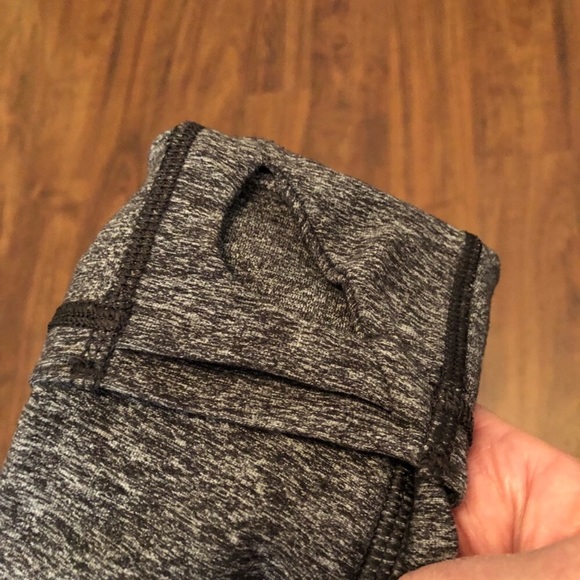 Lululemon pullover - Picture 6 of 6